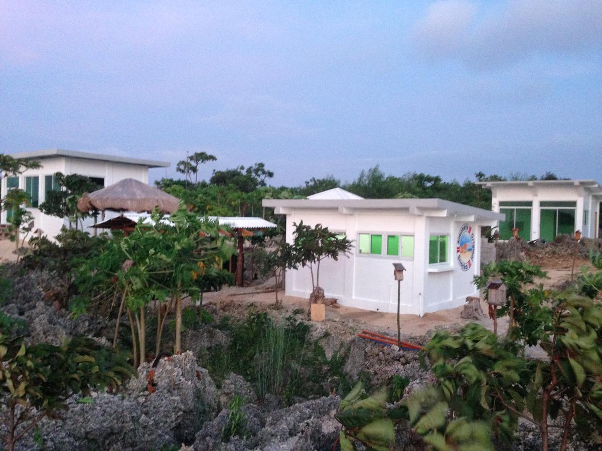Birdland Beach Club Bolinao Exterior photo