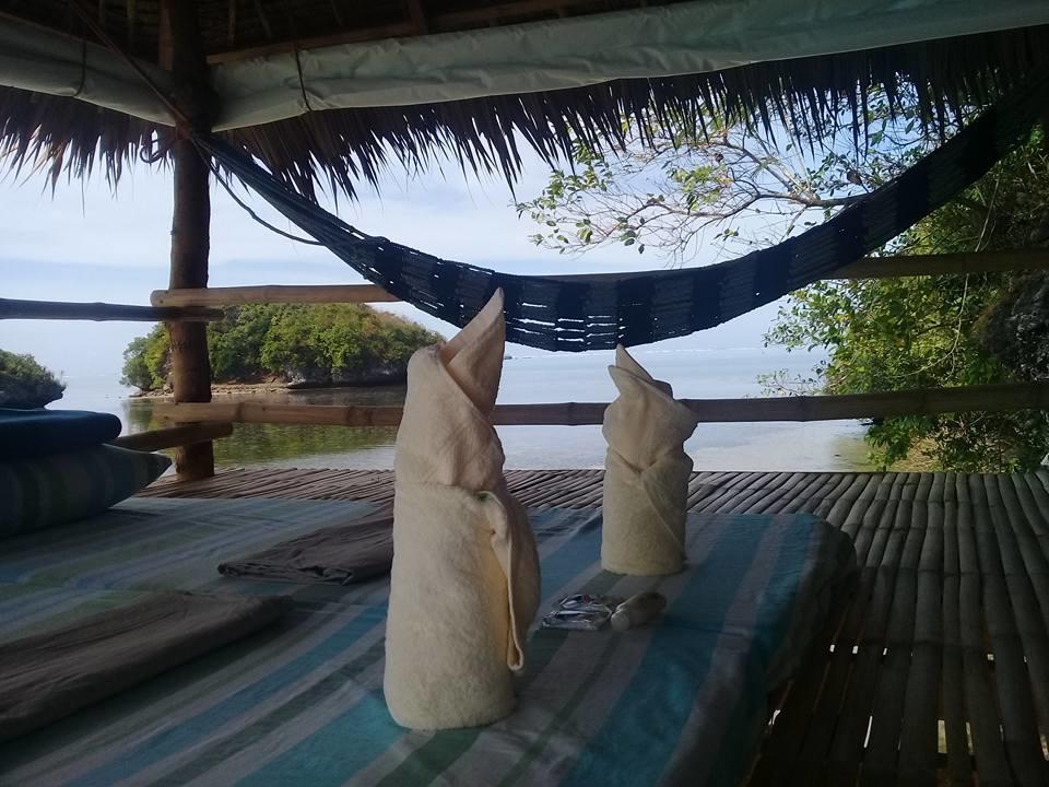 Birdland Beach Club Bolinao Exterior photo